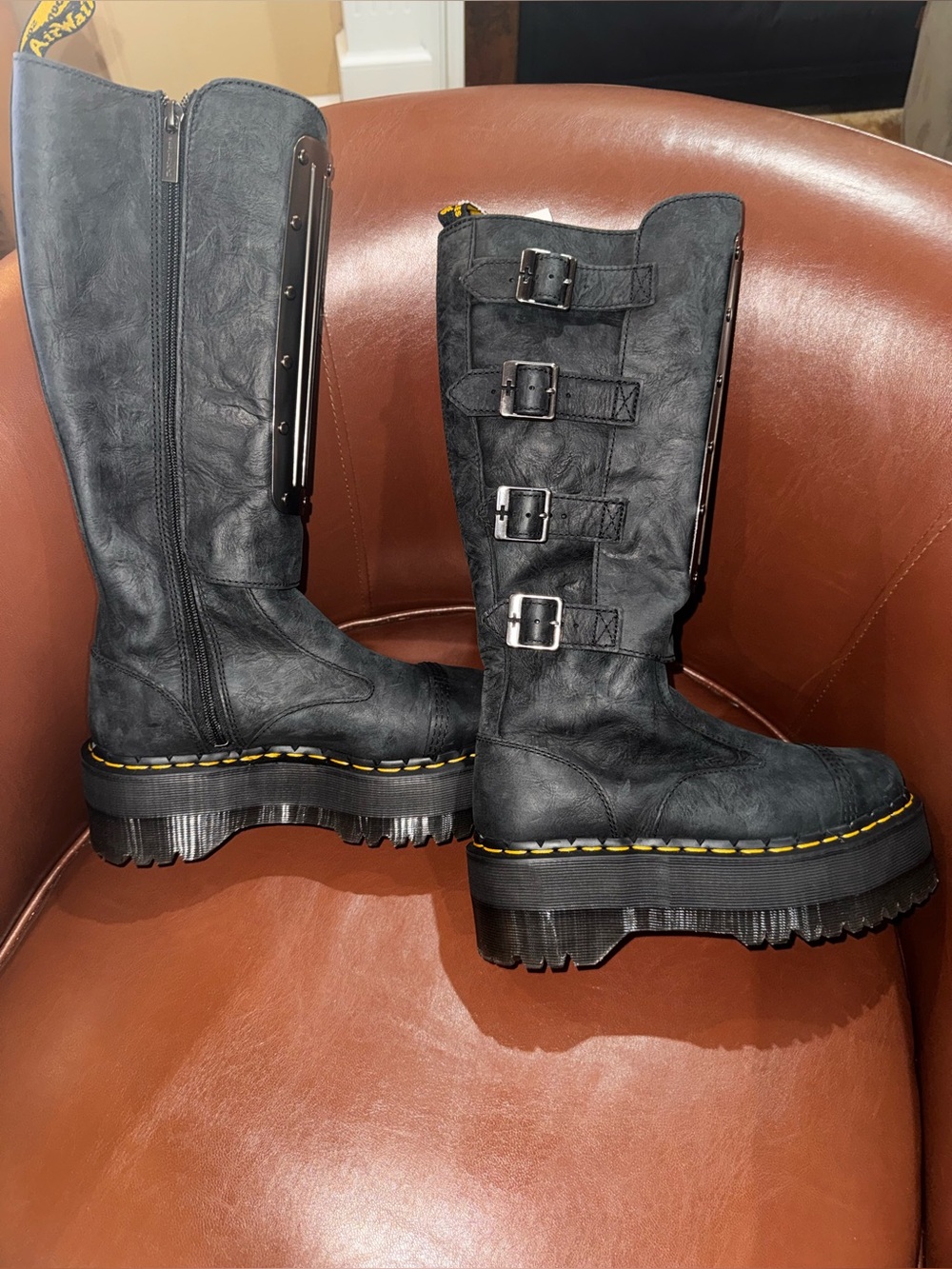Dr. Martens Jadon Max GRD Hi Buckle Platform Boots Size 7 New Without Box